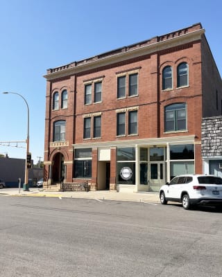 Grande Apartments property